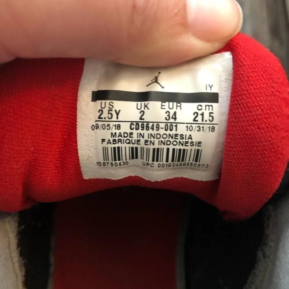 Jordan Big Fund Black & Red Sneakers